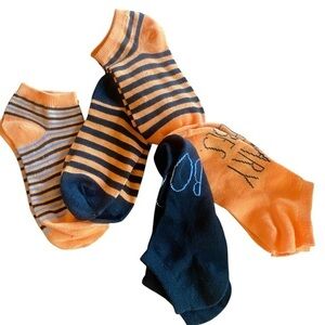 Rae Dunn Striped Orange and black Halloween  Socks Set 5 pairs NWOT women’s